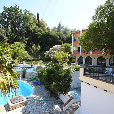 Callisto Beach Hotel Liapades Bagian luar foto