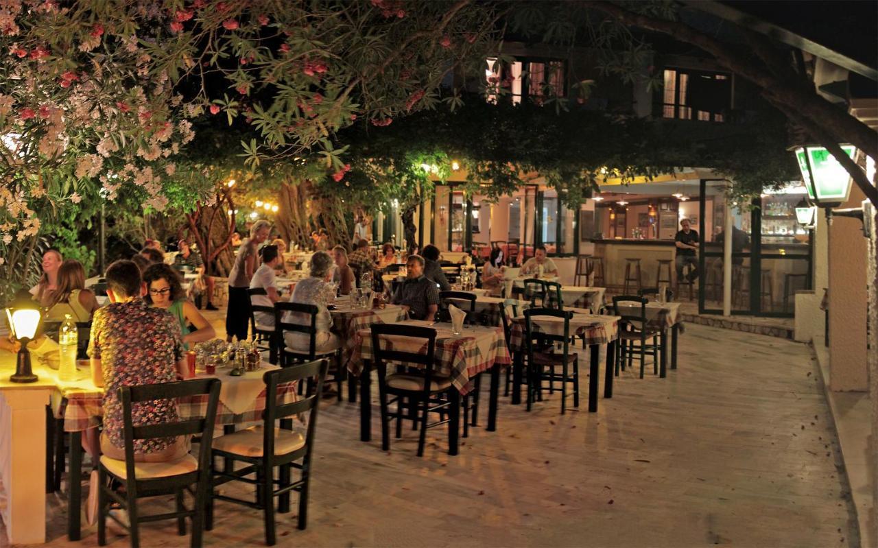 Callisto Beach Hotel Liapades Bagian luar foto