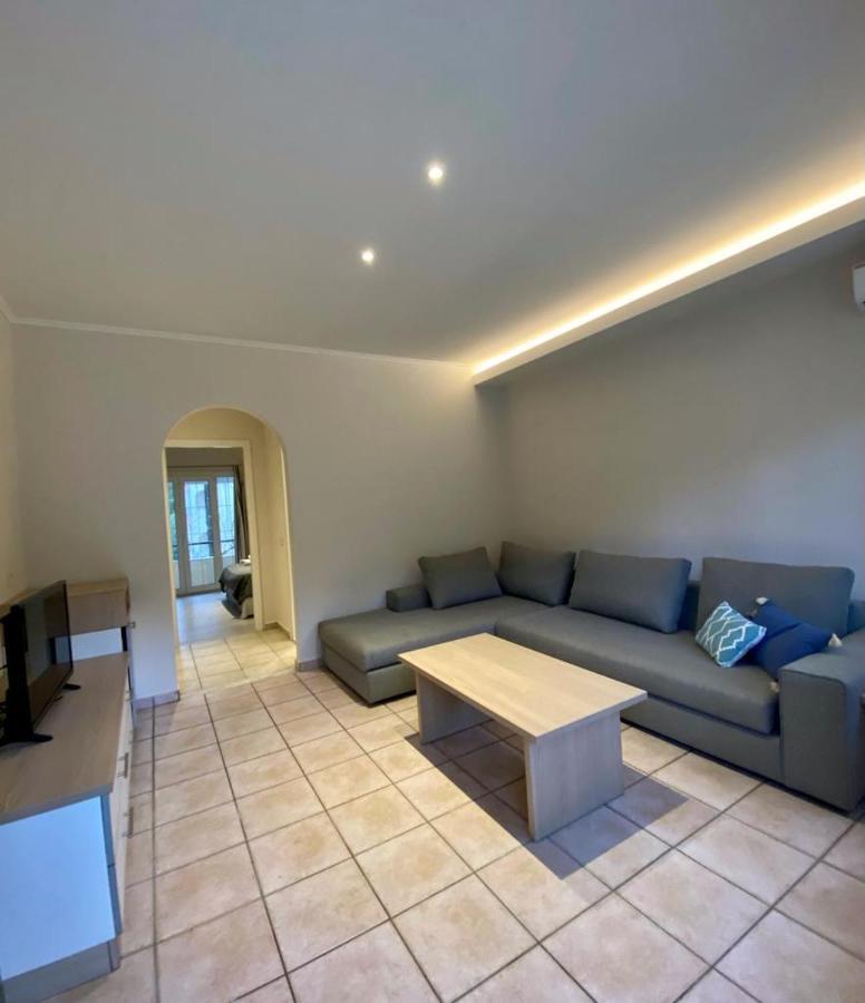 Callisto Beach Hotel Liapades Bagian luar foto