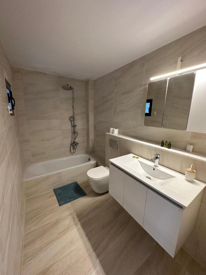 Callisto Beach Hotel Liapades Bagian luar foto